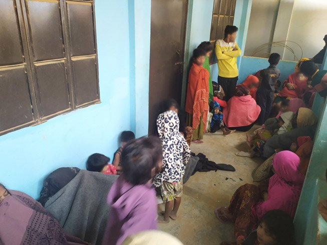 Rohingya Christian families took refuge at camp offices. Many of their homes were destroyed by Muslim Rohingya extremists in the attacks 