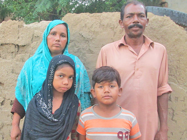 Rizwan with his parents and sister before they were freed